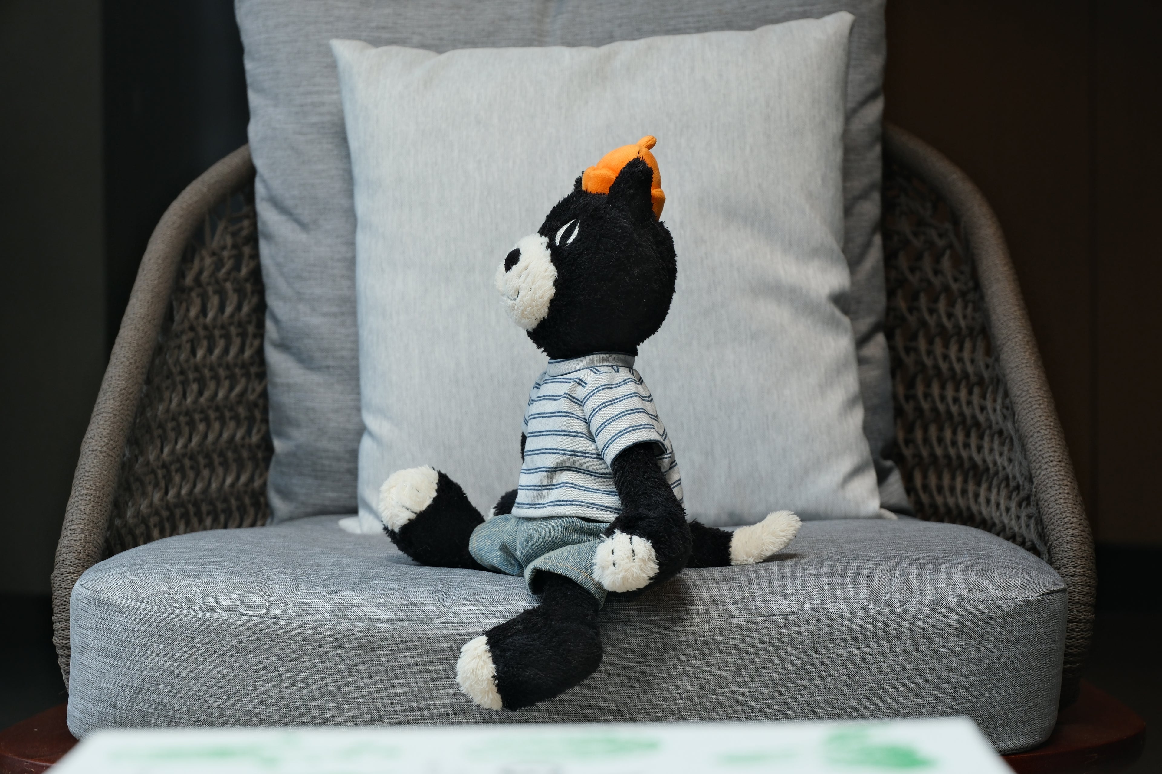 Jellycat Jack Clothes – Striped T-Shirt & Denim Trousers Set
