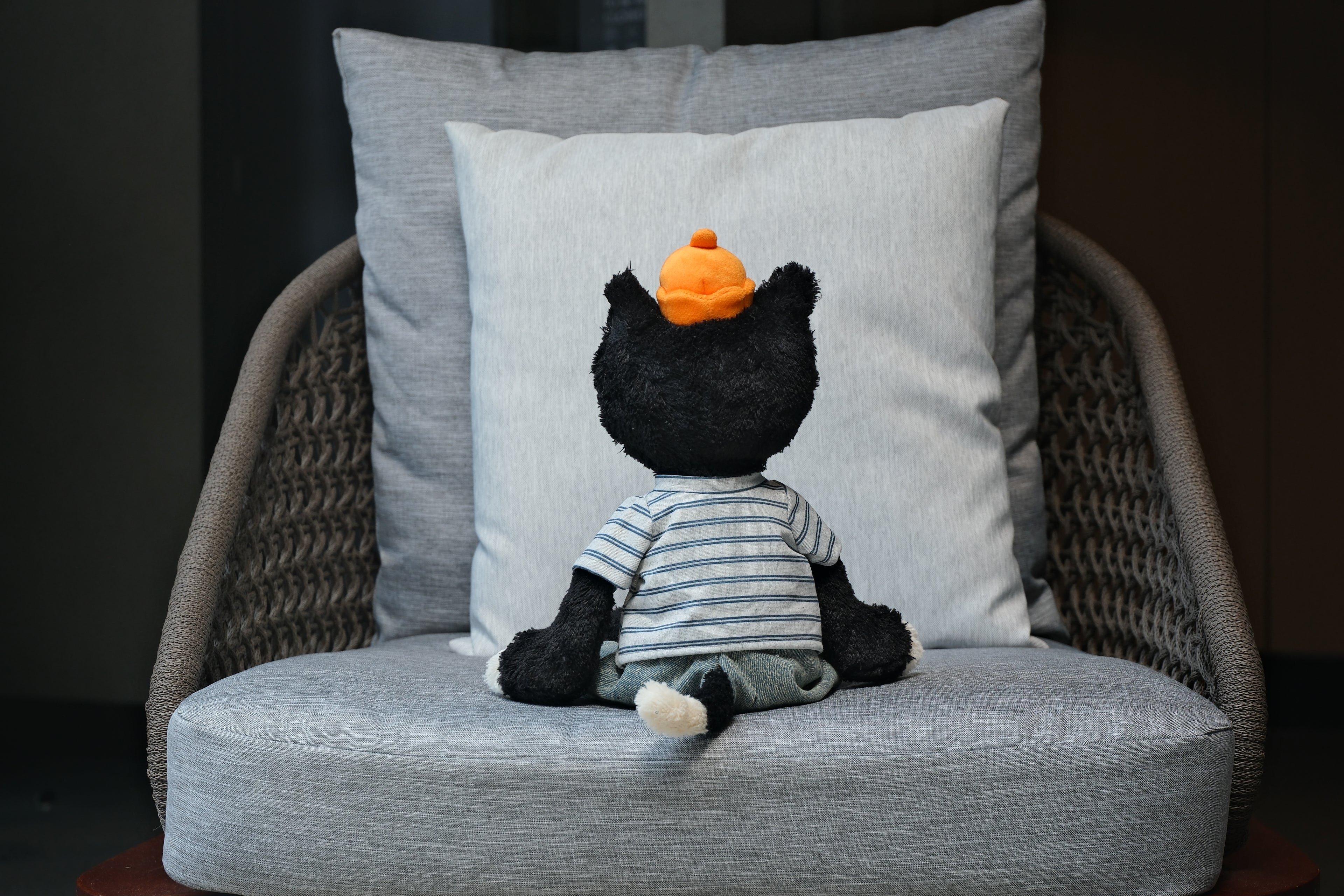 Jellycat Jack Clothes – Striped T-Shirt & Denim Trousers Set