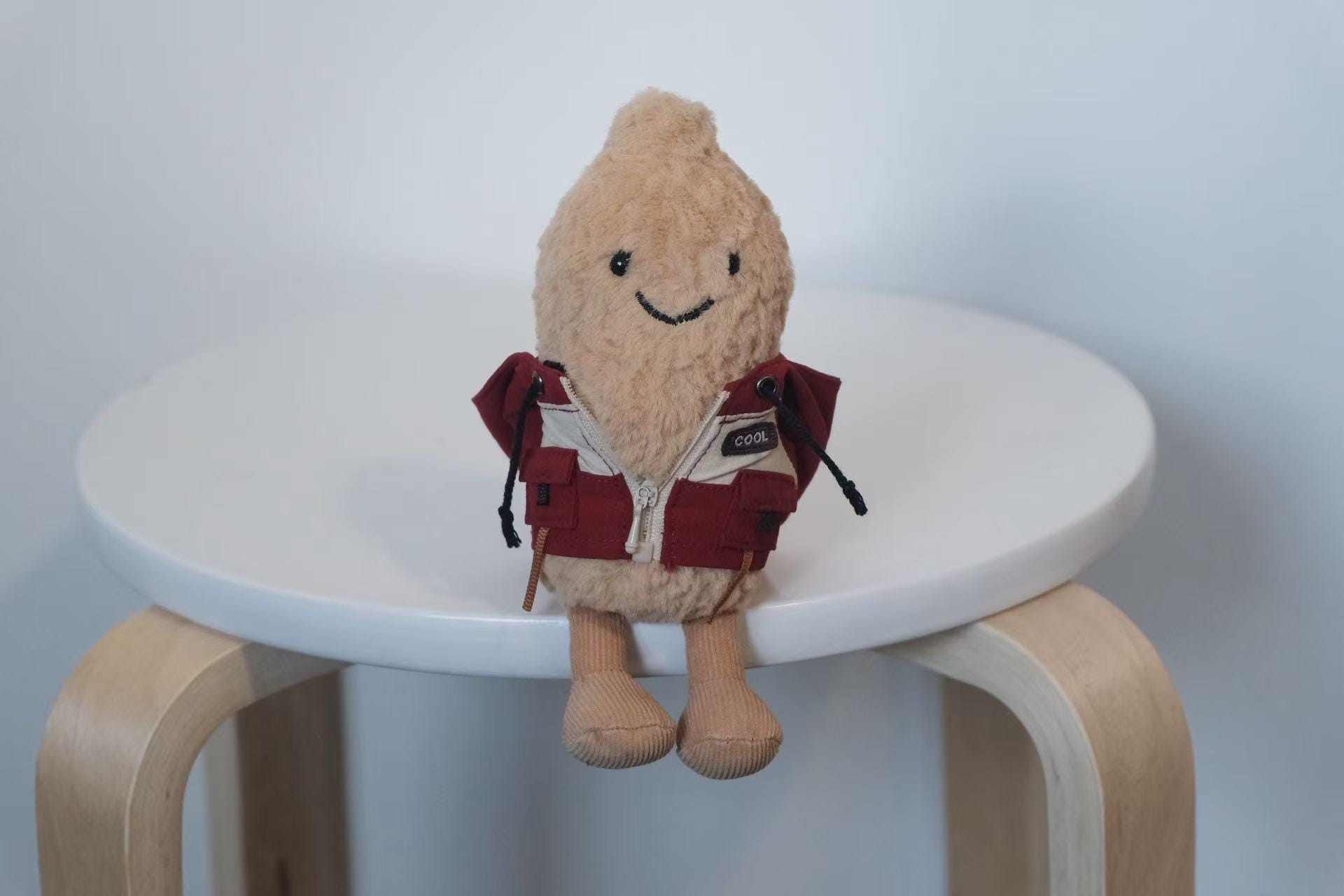 Jellycat Peanut Clothes, Red Mountaineering Jacket,Handmade Amuseable Peanut Clothing, Custom Outdoor Toy Gear,Easter Gifts (No Dolls）