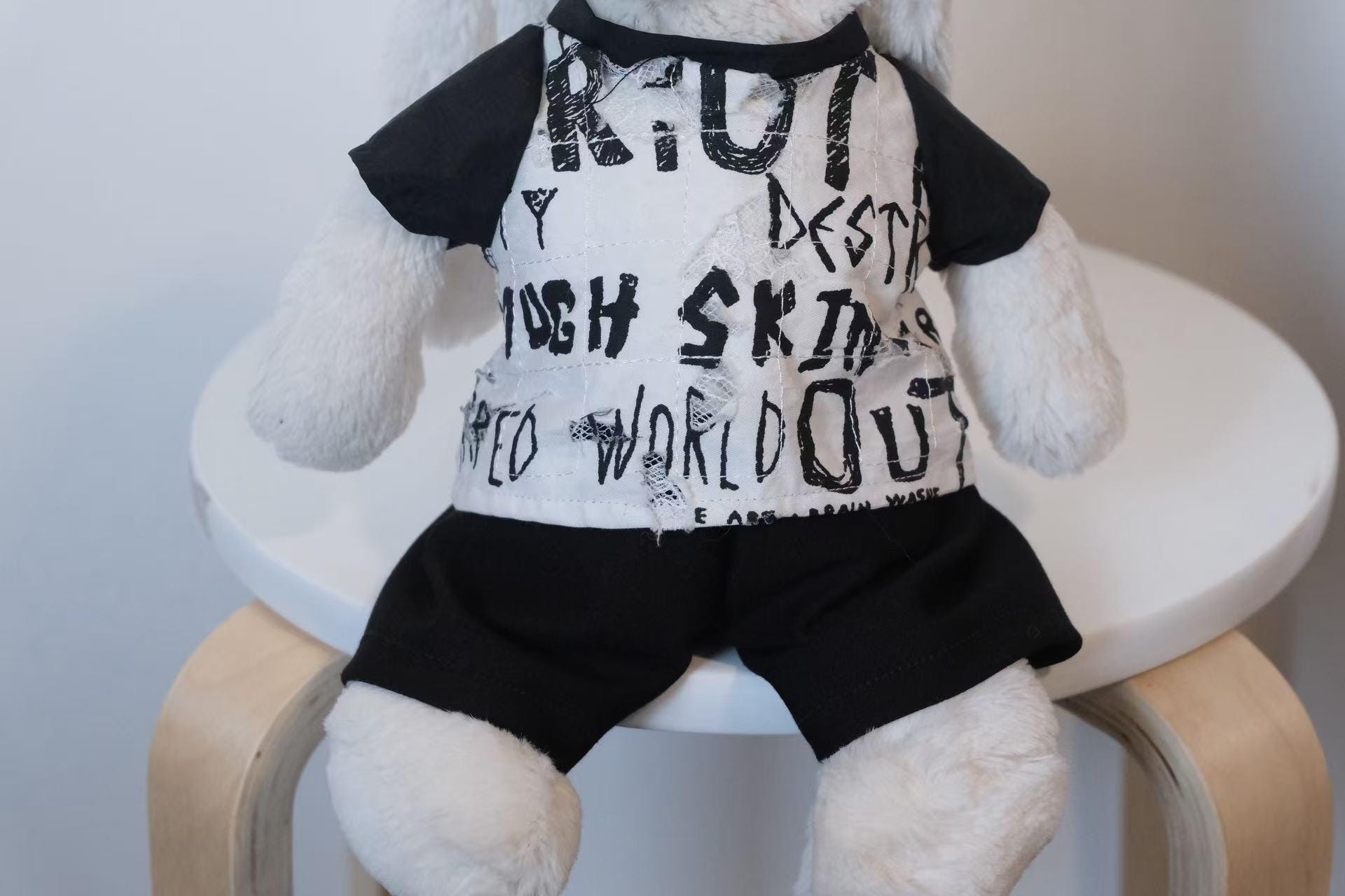 Casual Everyday Outfit for Jellycat Bunny, Handmade Tee and Trousers, Custom Plushie Streetwear, Trendy Bunny Gift｜Easter Gift (No dolls))