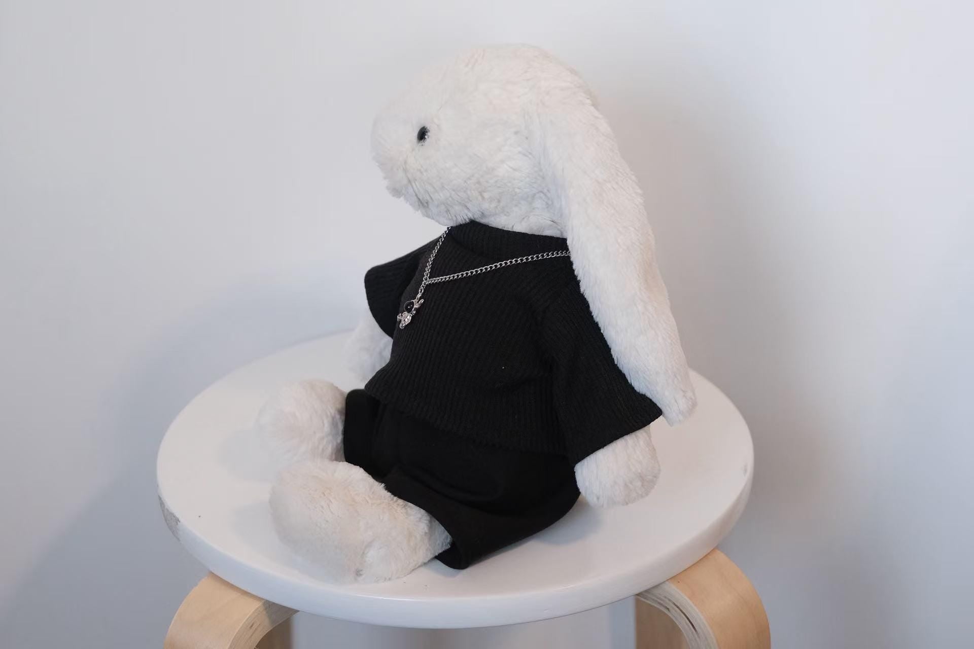 Jellycat Biker Jacket, 4pc Faux Leather Outfit with Necklace for Bashful Bunny, Goth Punk Clothes, Aesthetic Room Decor Gift（No Dolls）