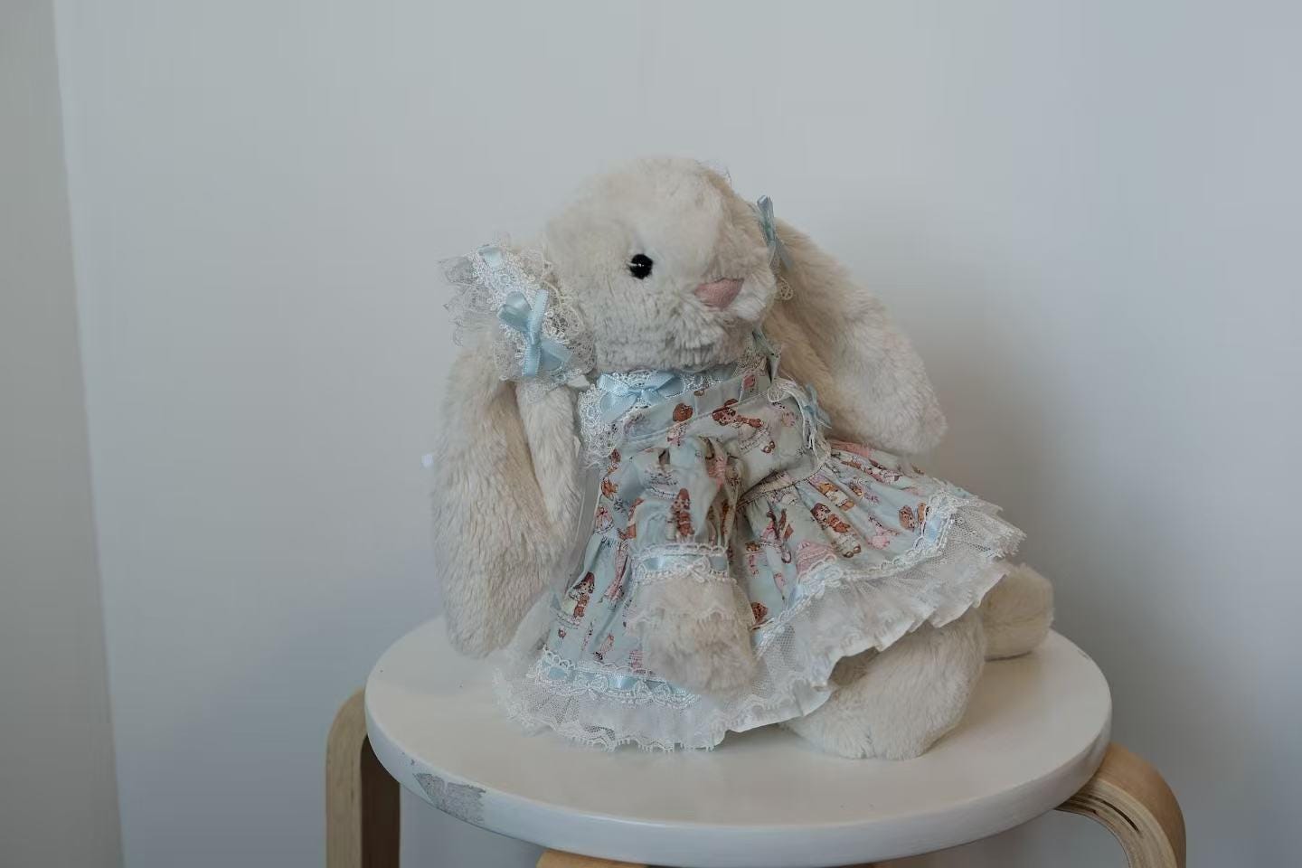 Jellycat Bunny Dress Set for Medium Size M, Pastel Blue Lace Outfit with Ear Bows and Neck Ribbon, Plush Not Included